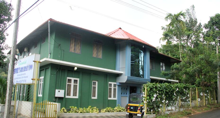 Ceepee's holiday inn, Wayanad 1